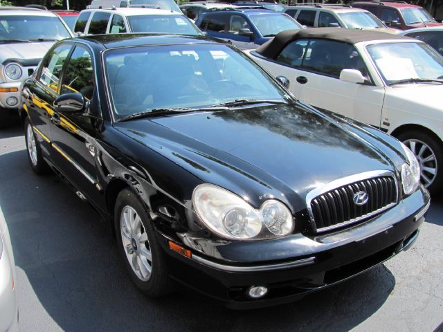 Hyundai Sonata 2004 photo 1