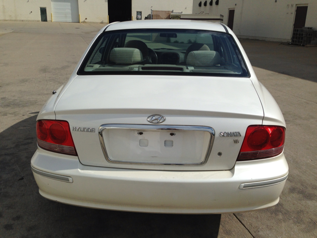 Hyundai Sonata 2004 photo 1