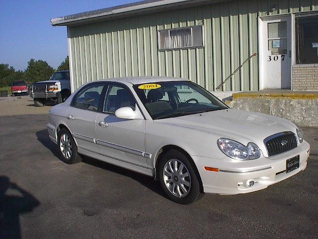 Hyundai Sonata SL Sedan Sedan