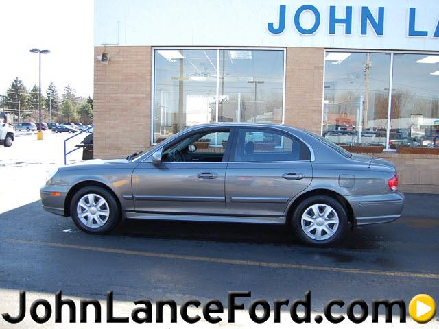 Hyundai Sonata Red Line Sedan