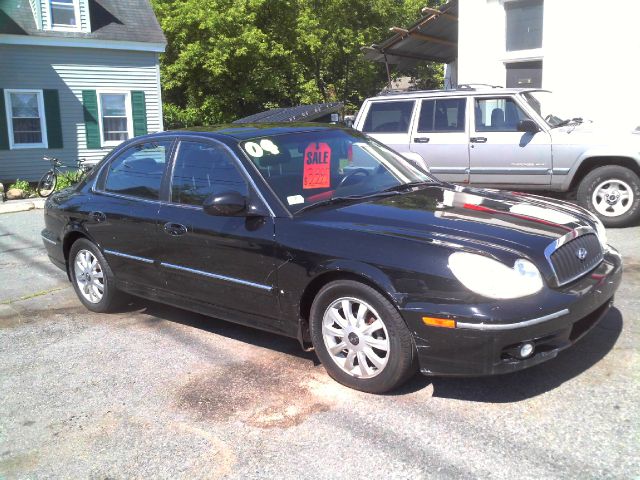 Hyundai Sonata 2004 photo 1