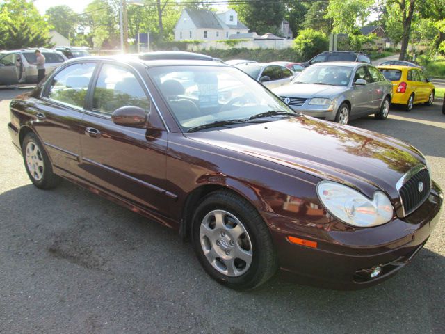 Hyundai Sonata 2004 photo 6