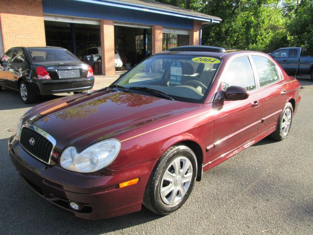 Hyundai Sonata 2004 photo 9