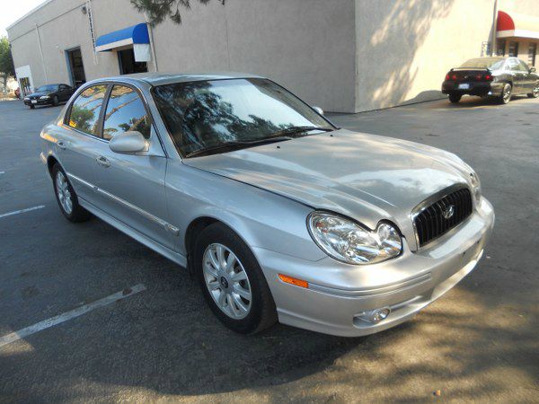 Hyundai Sonata 2004 photo 4