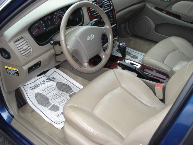 Hyundai Sonata 2004 photo 3