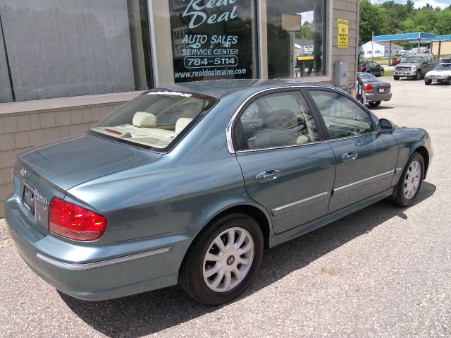 Hyundai Sonata 2004 photo 6