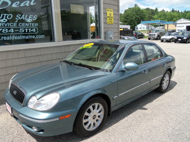 Hyundai Sonata 2004 photo 8