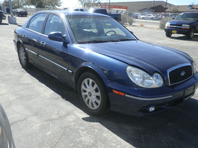 Hyundai Sonata 2004 photo 4