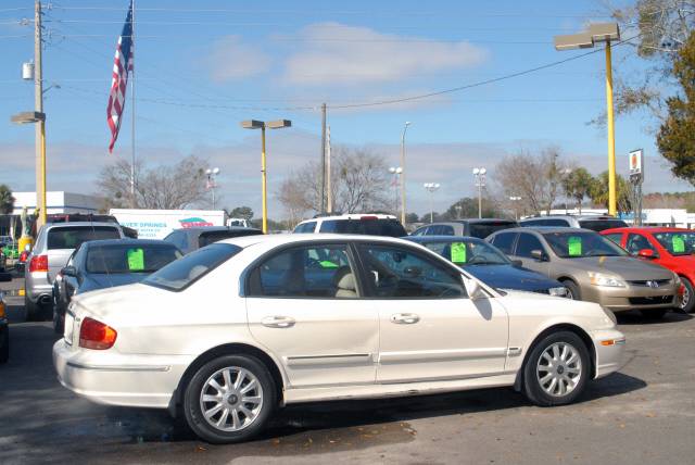 Hyundai Sonata 2004 photo 3