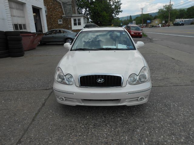 Hyundai Sonata 2004 photo 4