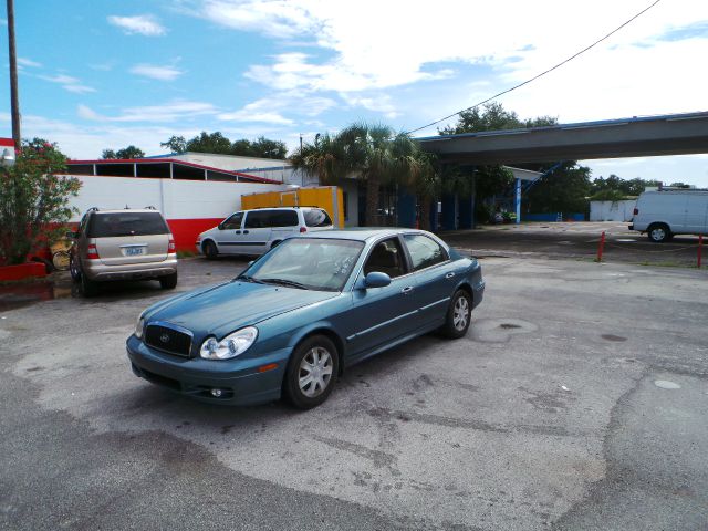 Hyundai Sonata 2004 photo 3