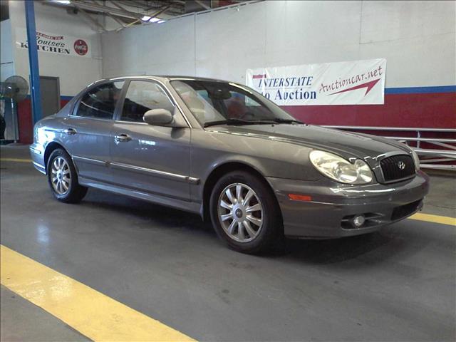 Hyundai Sonata 2004 photo 1