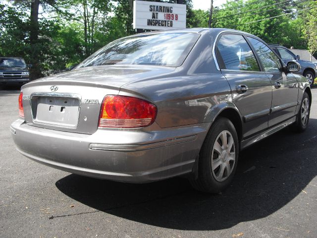 Hyundai Sonata 2004 photo 4