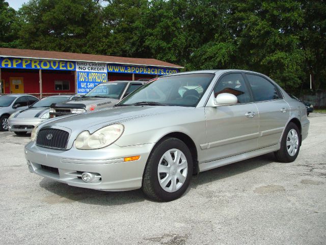 Hyundai Sonata 2004 photo 1