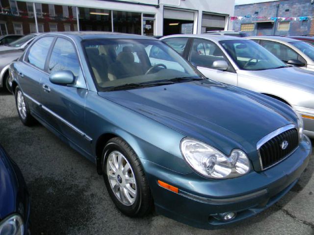 Hyundai Sonata 2004 photo 3