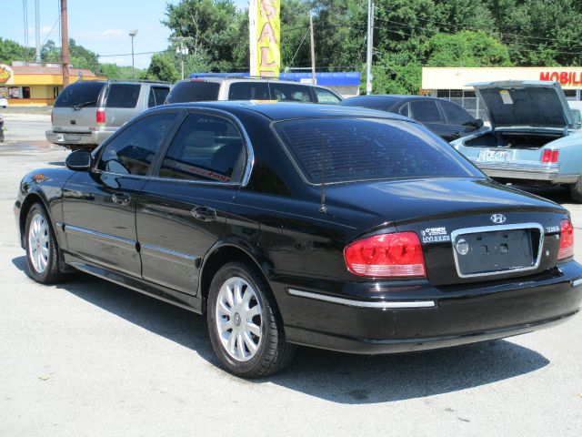 Hyundai Sonata 2004 photo 4