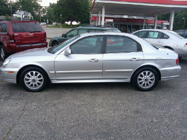 Hyundai Sonata 2005 photo 1