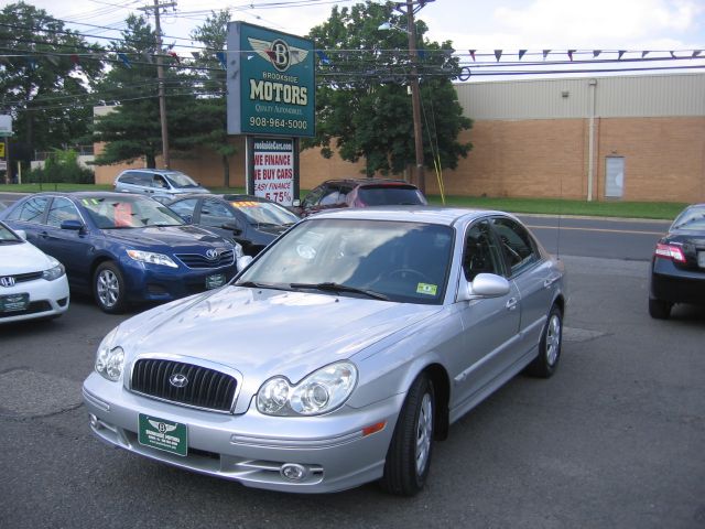 Hyundai Sonata 2005 photo 3