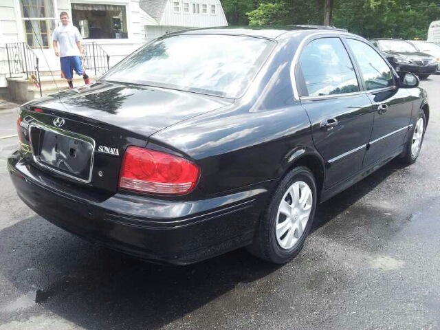 Hyundai Sonata 2005 photo 1