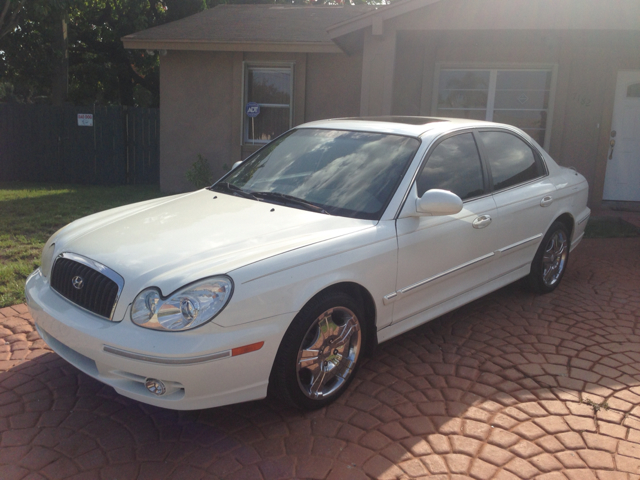 Hyundai Sonata 2005 photo 1