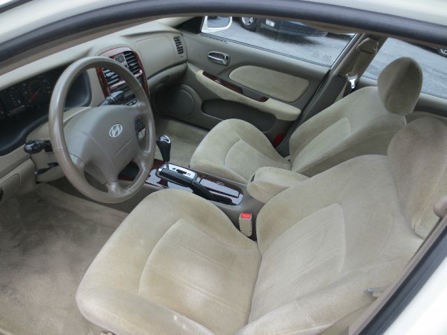 Hyundai Sonata 2005 photo 13