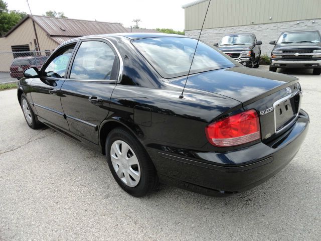 Hyundai Sonata 2005 photo 3