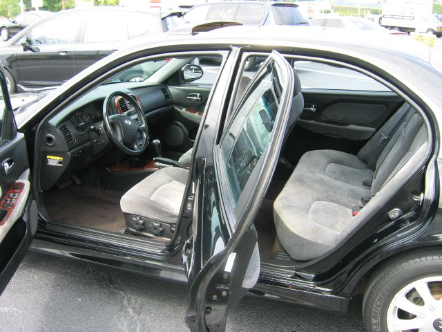 Hyundai Sonata 2005 photo 2