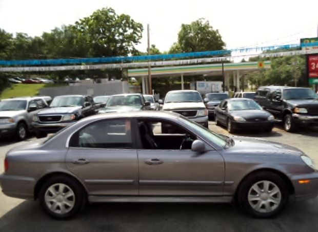 Hyundai Sonata 2005 photo 1