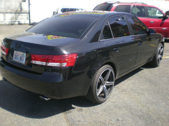 Hyundai Sonata 2006 photo 1