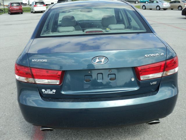 Hyundai Sonata 2006 photo 3