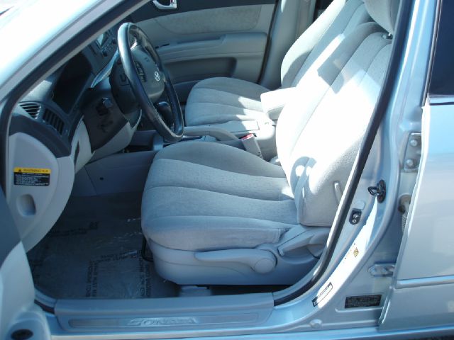 Hyundai Sonata 2006 photo 4