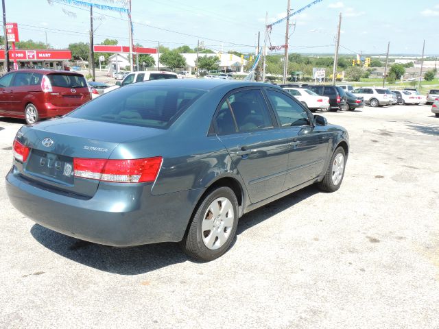 Hyundai Sonata 2006 photo 9