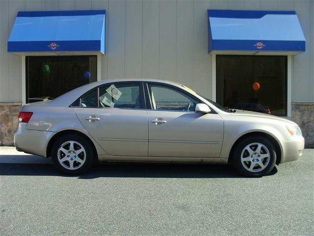 Hyundai Sonata 2006 photo 1