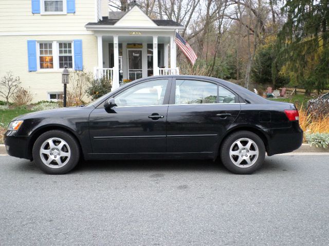 Hyundai Sonata 2006 photo 2