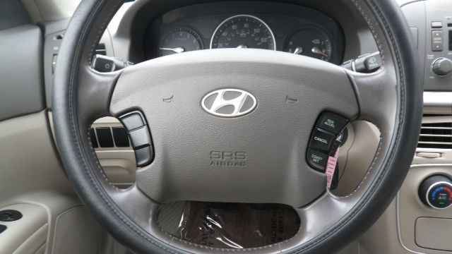 Hyundai Sonata 2006 photo 11