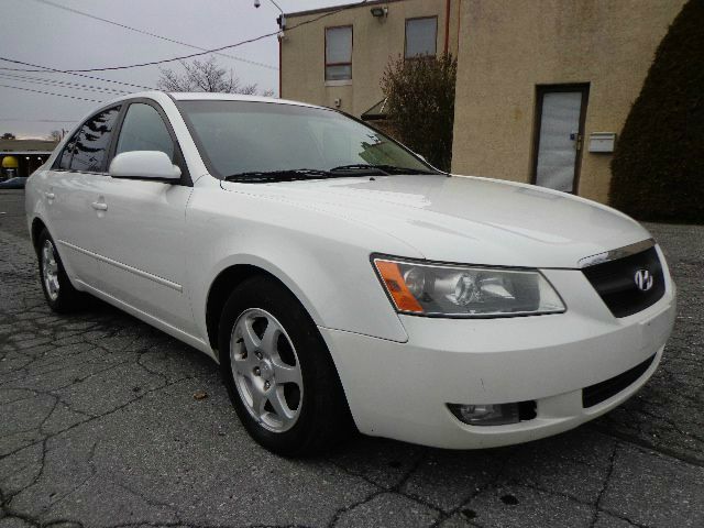 Hyundai Sonata 2006 photo 18