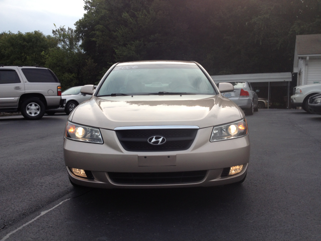 Hyundai Sonata 2006 photo 1