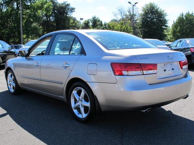 Hyundai Sonata PK Sedan