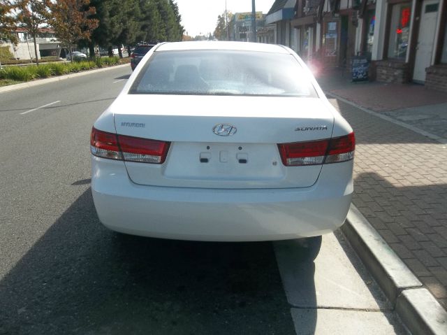 Hyundai Sonata 2006 photo 3