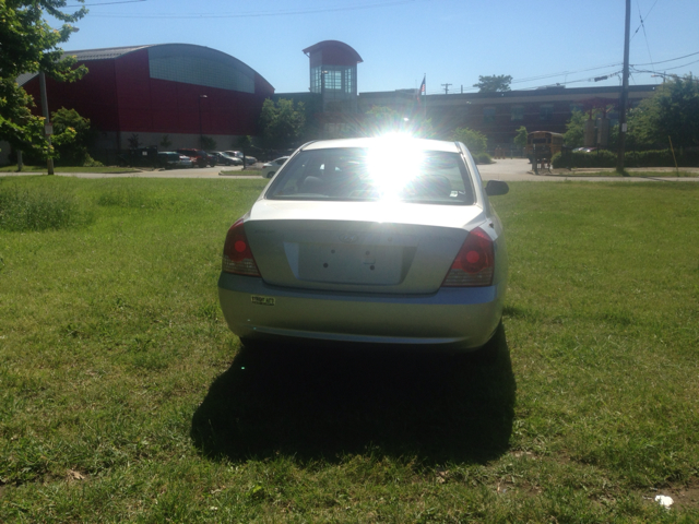 Hyundai Sonata 2006 photo 2