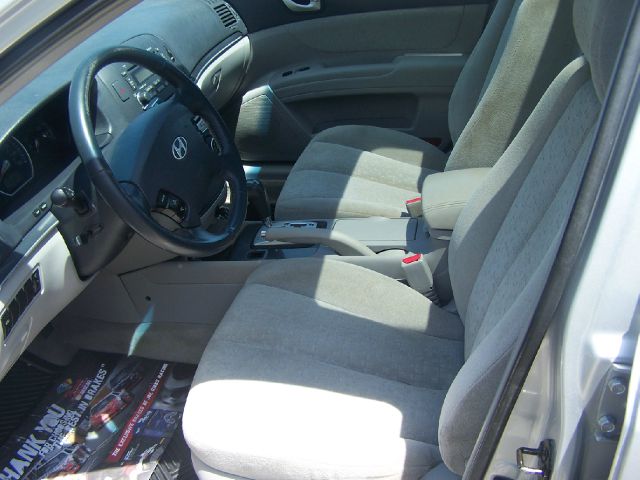 Hyundai Sonata 2006 photo 3