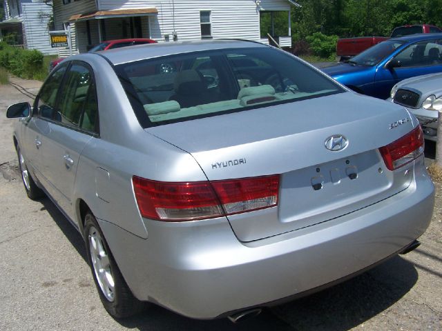 Hyundai Sonata 2006 photo 8