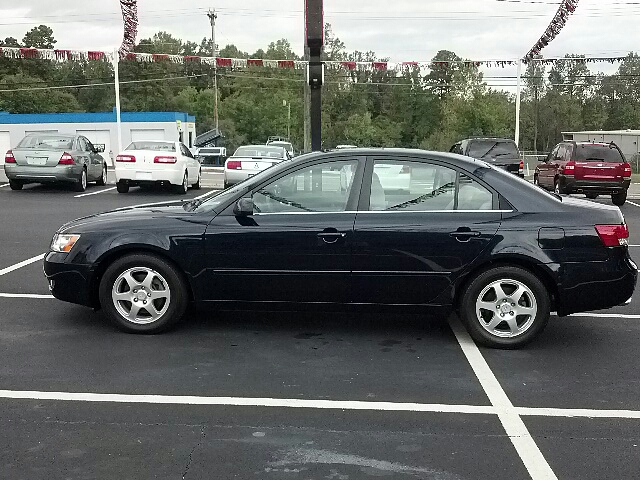 Hyundai Sonata 2006 photo 2