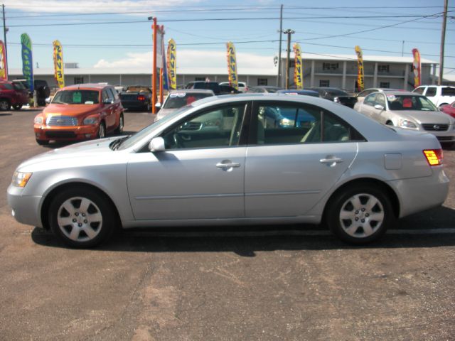 Hyundai Sonata 2006 photo 2