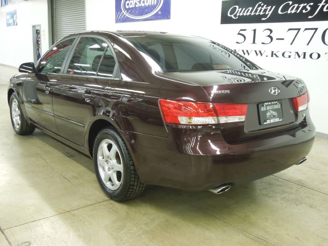 Hyundai Sonata 2006 photo 20