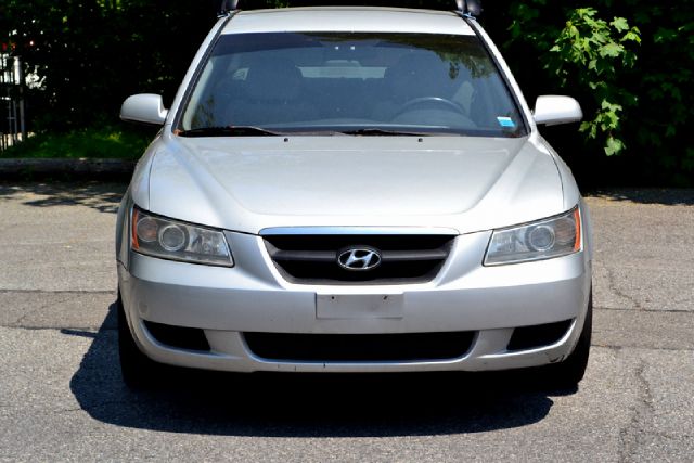 Hyundai Sonata 2006 photo 3