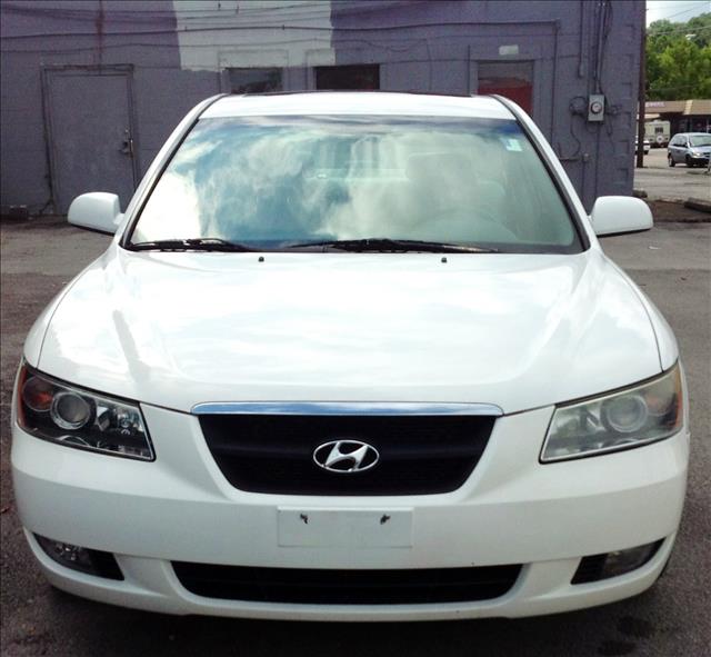 Hyundai Sonata Elk Conversion Van Sedan