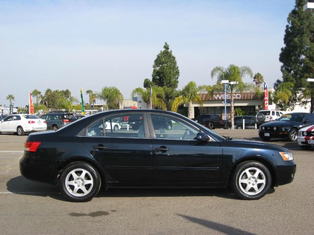 Hyundai Sonata 2006 photo 4