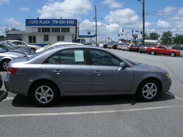 Hyundai Sonata 2006 photo 3