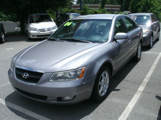 Hyundai Sonata 2006 photo 4